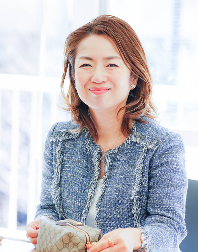 祝 結美子